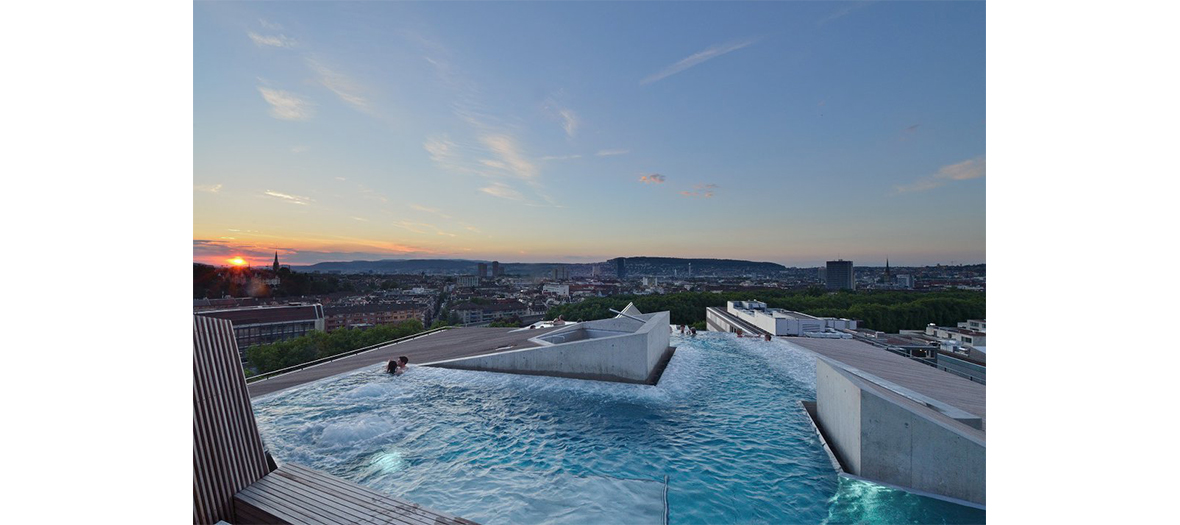 Thermal bath on the rooftops of Zurich