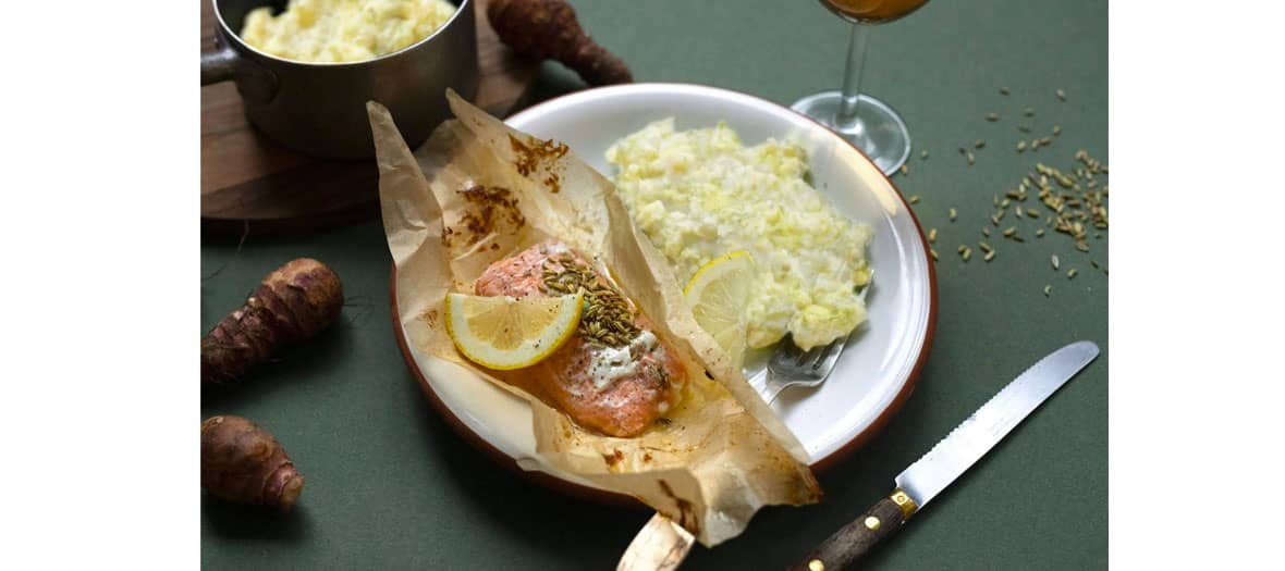 Papillote de saumon aux graines de fenouil moulues, risotto au chou vert et parmesan, parmentier au potimarron