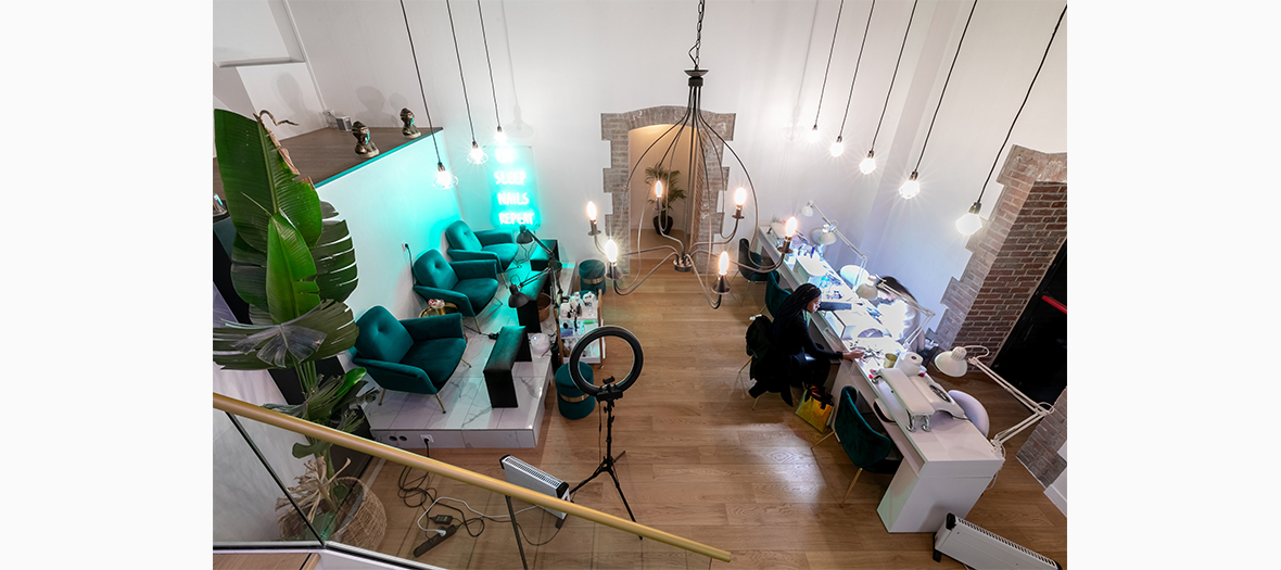 The beauty salon of the concept store Le dix