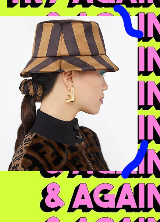 Chapeau forme seau en soie marron, Fendi