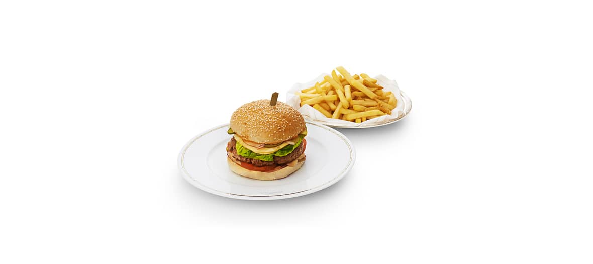 Cheeseburger en chambre au Plaza Athénée à Paris