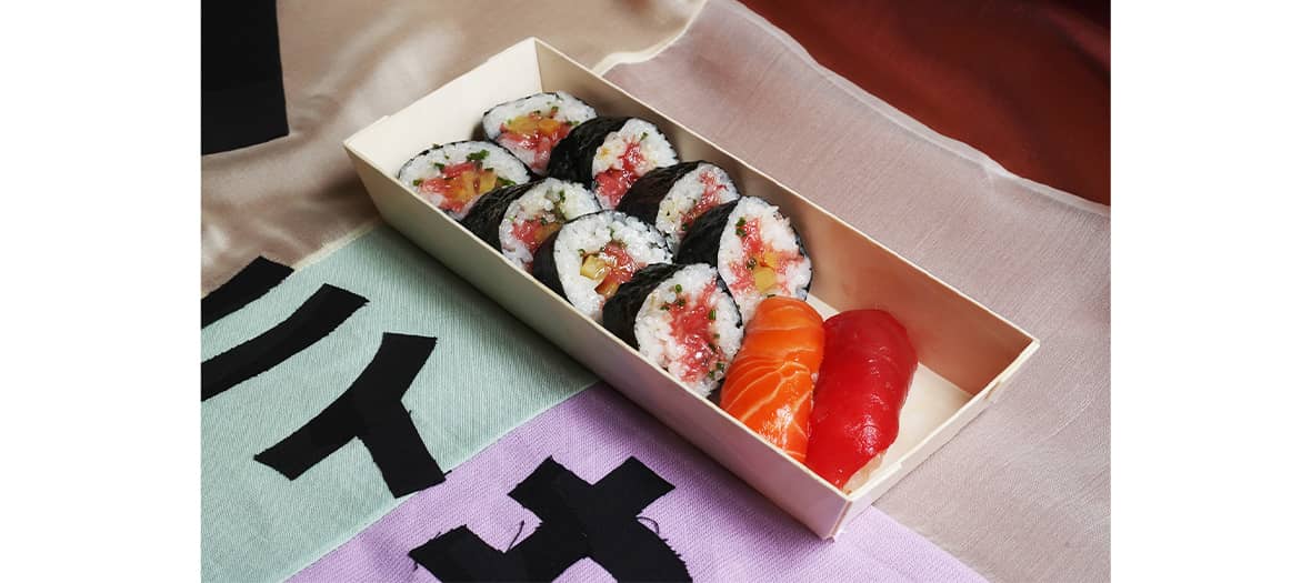 Sushi from Onii-San with its box of 8 fatty tuna / kampyo maki