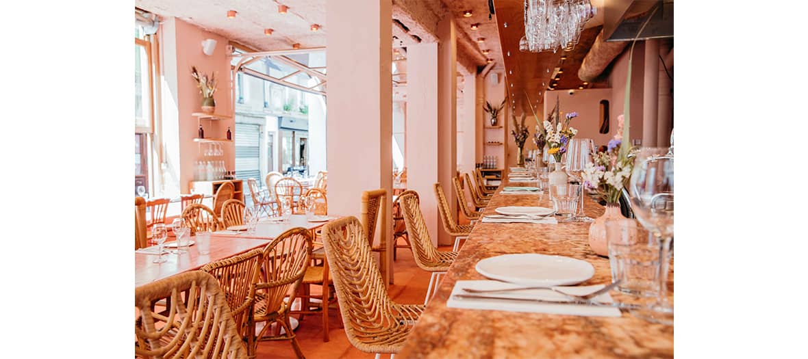 The Mediterranean atmosphere of the Dalia restaurant.