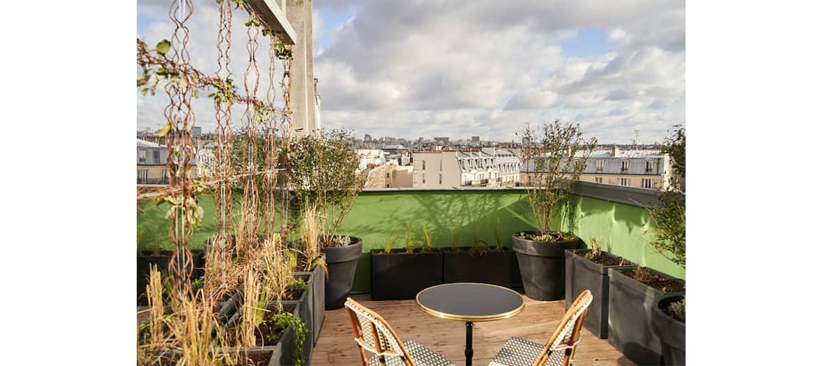 The terrace of the hotel du Sentier in Paris