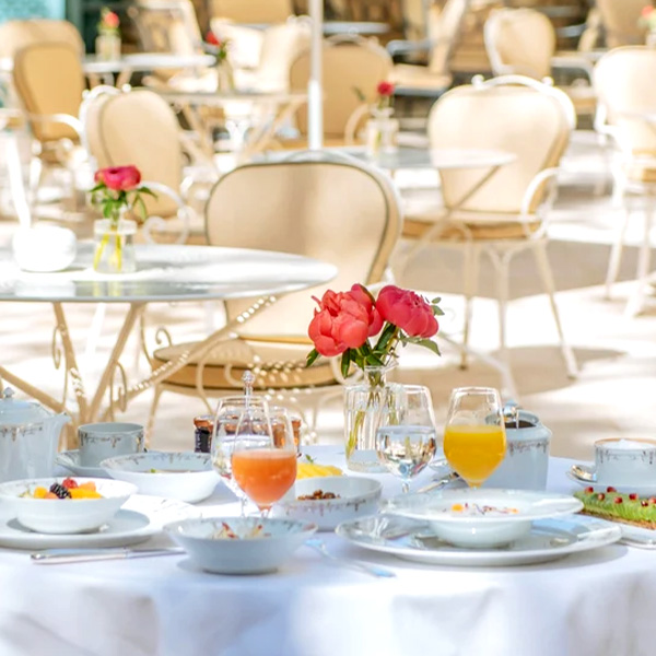 Breakfast at Vendôme bar at the Ritz Hotel in Paris