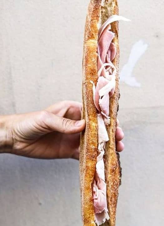 Le sandwich baguette de chez Caractère de cochon