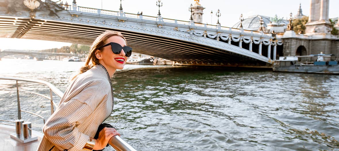 Ou louer un bateau sans permis à Paris ?