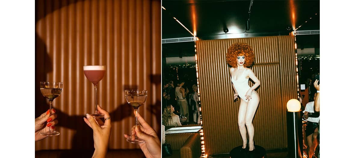 Verres de cocktails servis dans un bar chic parisien, ambiance feutr&eacute;e et festive.