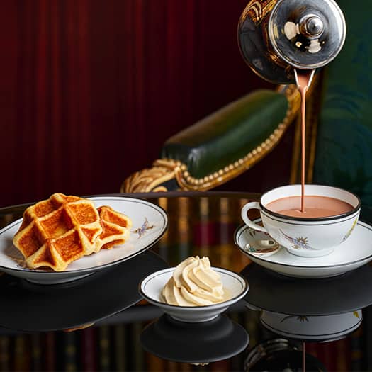 Le chocolat Chaud signature La Réserve Paris x Patrick Roger
