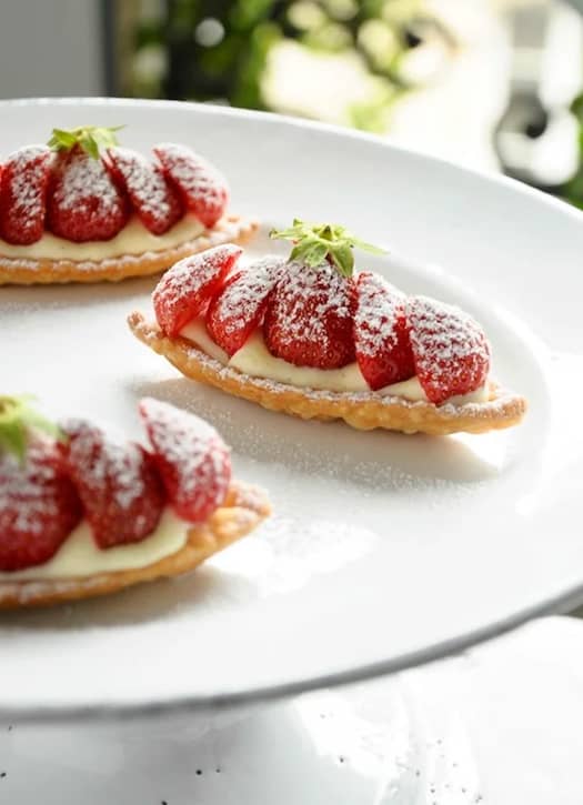 Tartes aux fraises de Sébastien Gaudard avec pâte sablée et crème légère