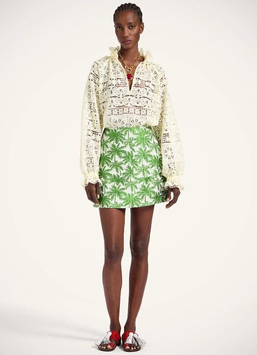 Tropicana White in Jacquard Matelass&eacute;